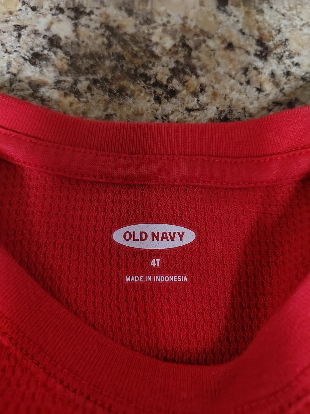 Old Navy Red 'Happy Camper' Bear Graphic Long-Sleeve Tee